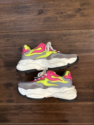 BUFFALO London Eyza Sneaker leather Size 6.5/37 NEVER WORN