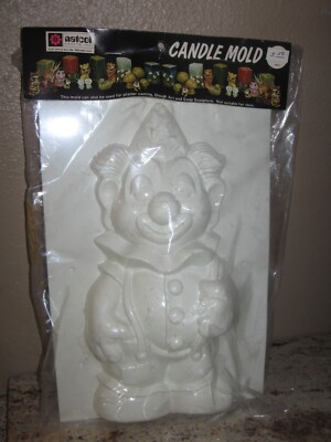 VINTAGE 1970'S NATCOL PLASTIC CANDLE PLASTER MOLD- BIG! 10'' CIRCUS CLOWN