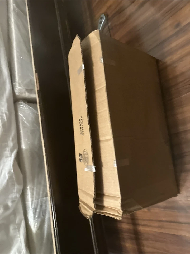 KIT DE INODORO 1/2 Nom Comp Ang Stop 3/8 OD Comp X 12” Elevador Vinilo Blanco (50 Para Caja) Foto 3 de 4