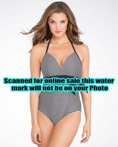 Alyssa Arc Model (Basics Necessities Bikini's ) 8'X10' Photos Various #1-15 - Picture 2 of 32
