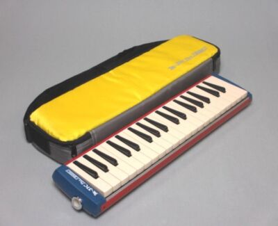 Melodion Suzuki Alto M-37C Plus