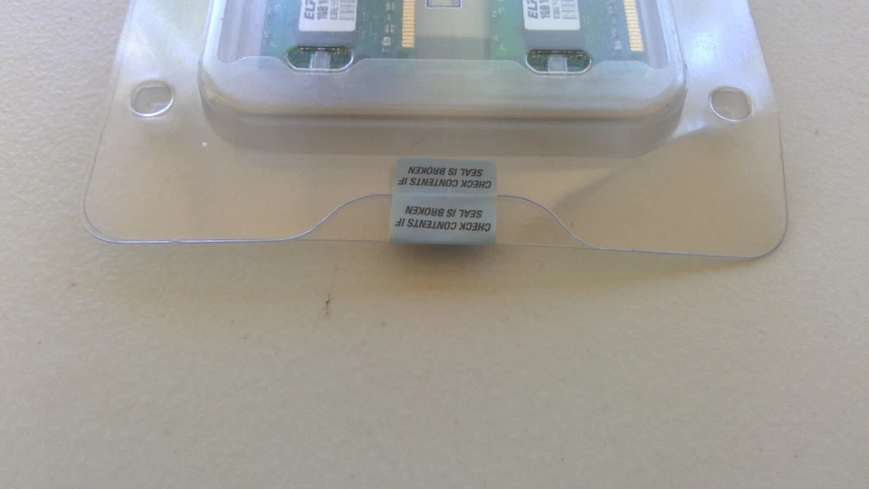 IBM 38L5915 1GB PC3200 DDR2 SDRAM - Kit - Image 4 of 4