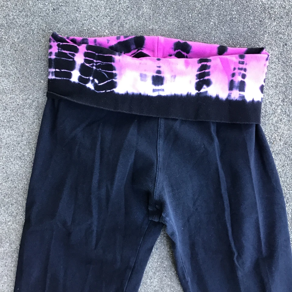 Pantalones de yoga de cola dura medianos plegables con cintura recortados rosa negro Foto 3 de 4