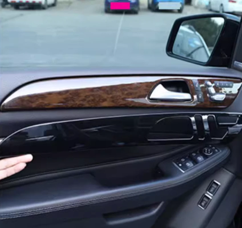 Cubierta decorativa de panel de puerta interior de plástico ABS para Mercedes-Benz ML350 2012-2015 Foto 3 de 4