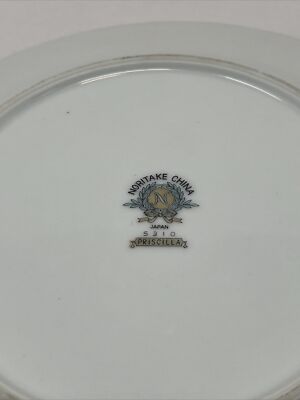 Herend Fruits & Flowers Dinner Plate 10 1/8