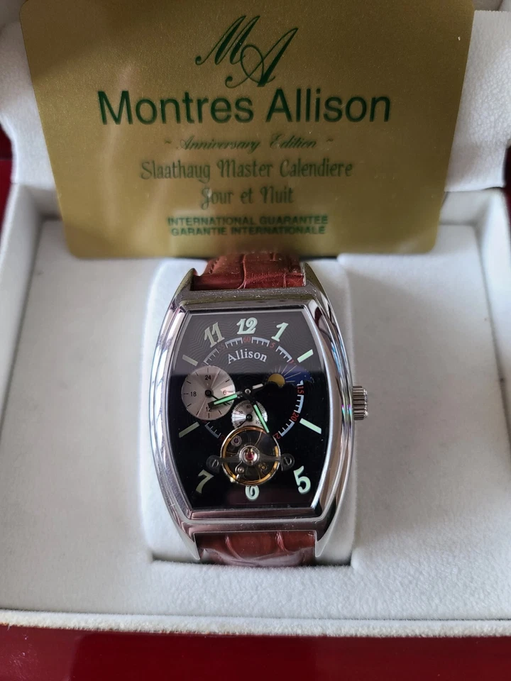 Reloj automático Montres Allison para hombre edición limitada 35/200 fase lunar precio de venta sugerido por el fabricante $7000 Foto 2 de 4