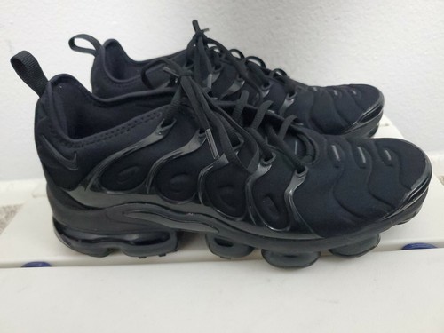 Nike Mens Air Vapormax Plus Shoes Black/Dark Grey, Size 10.5 M