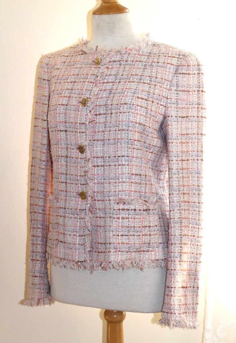 CHANEL 40 04P Pink-White Tweed Fringed Logo Classic Iconic Jacket