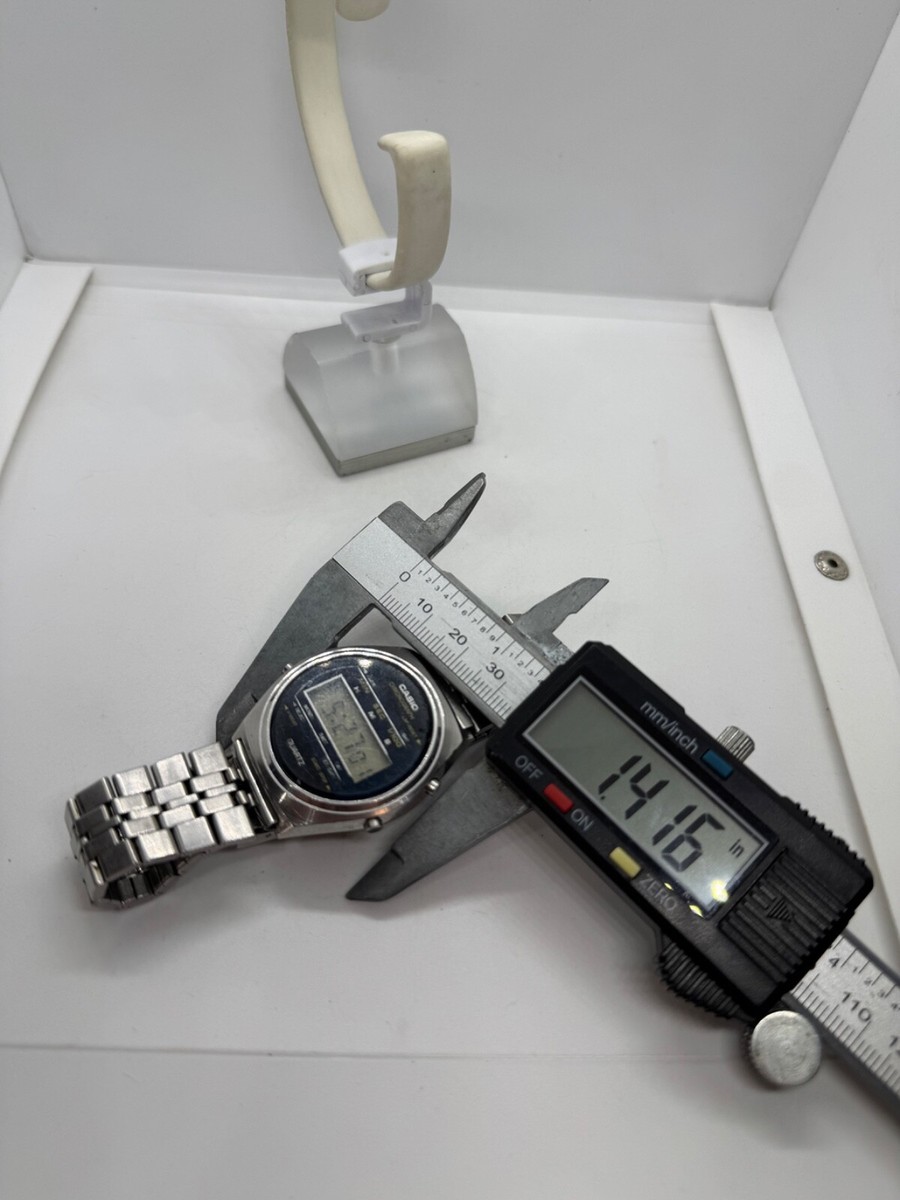 Casio 60QR-22 Vintage Very Rare Japan Wrist Watch Chronograph