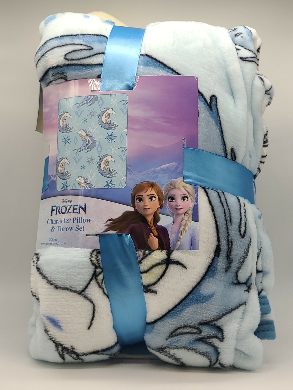 Disney Frozen 2 Elsa Character Pillow & Throw Set for sale online eBay
