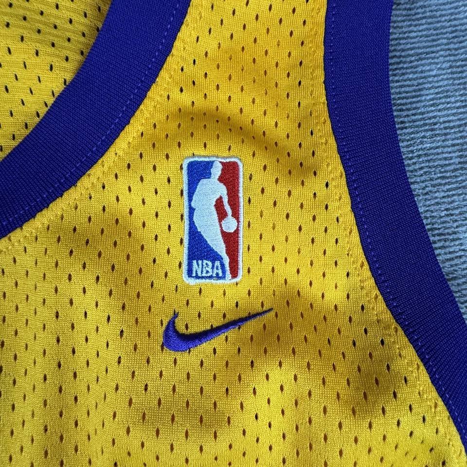 Camiseta de baloncesto de los Angeles Lakers para hombre 3XL amarilla púrpura de la NBA Gary Payton Nike Foto 3 de 4