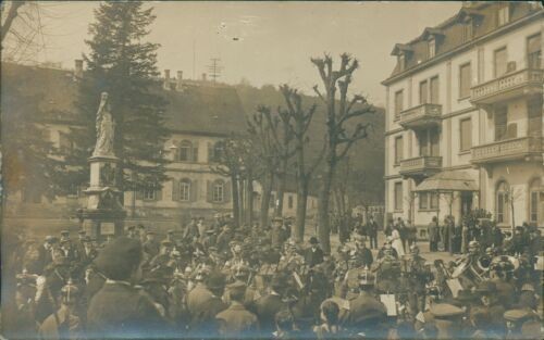 Postcard Unknown Place Monument Music Band Photo PC (9830)