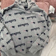 Boys Sz 10-12 New England Patriots Gray Print Hooded Sweatshirt