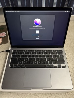 Apple MacBook Air 13'' 2021, M1 3.2 GHz, 512 GB 8 GB 8-Core, Space Gray
