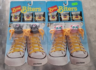 2 BOW BITERS Schnürsenkelhalter in OVP 80er Jahre Cat Zooks  + The Masher Neu
