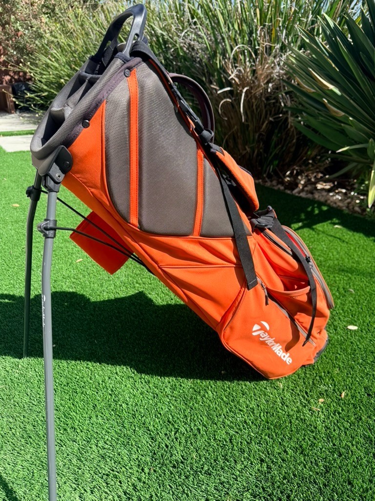 TaylorMade Flex Tech Lite Stand Bag Orange Shoulder Strap Golf Bag
