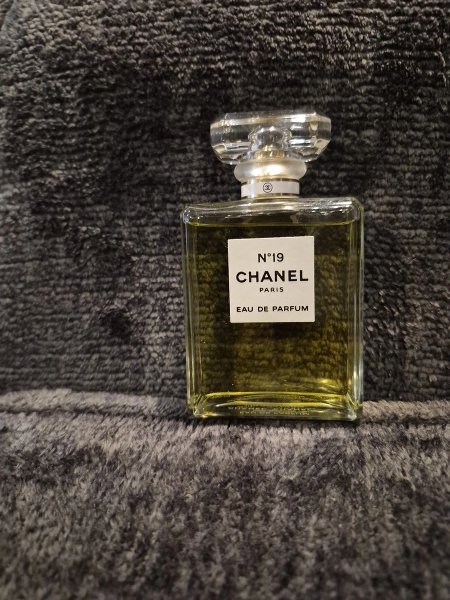 Spray Chanel No 19 Eau de Parfum for Women for sale | eBay