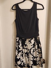 American Living Size 12 Black & White Sleeveles Floral Fit & Flare Party Dress