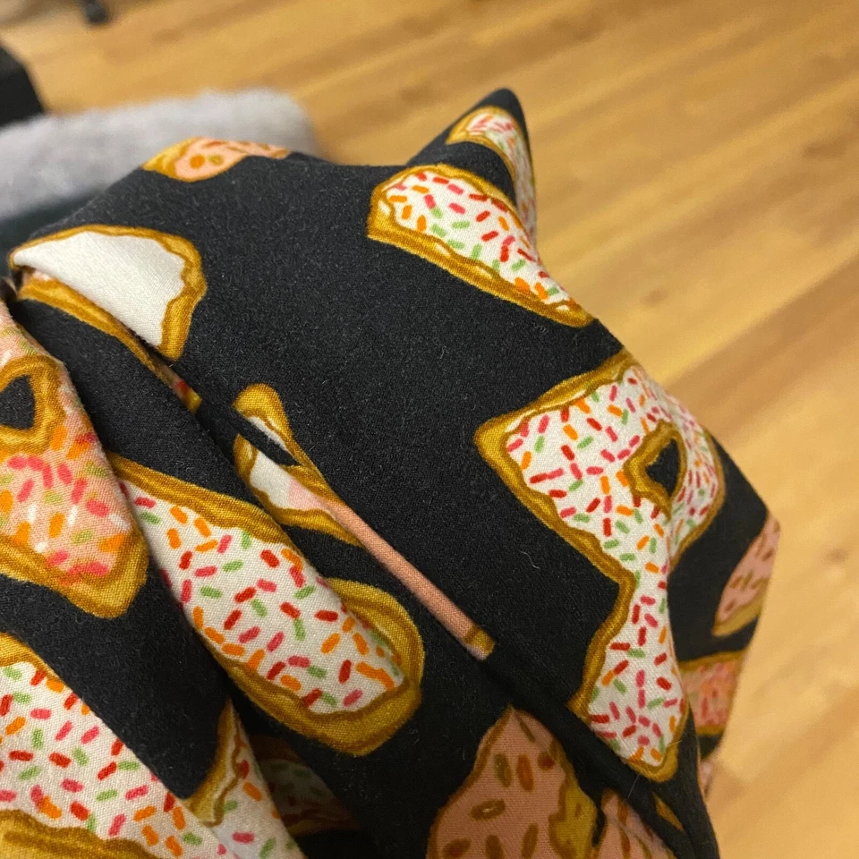 Leggings Cumpleaños LuLaRoe Talla Única OS Fondo Negro Galletas Pasteles Donuts, 1409 Foto 4 de 4