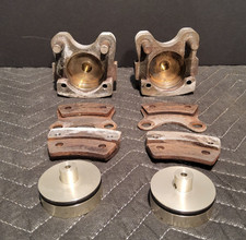 1965 Cessna 172G Lt & Rt Cleveland Brake Assemblies: p/n: C163030-0107