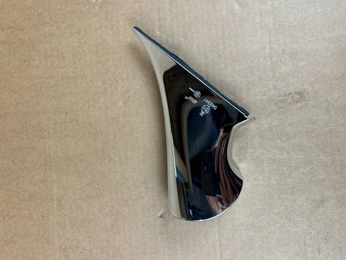 12-20 Tesla Model S Right Side Rear View Door Mirror Lower Mounting Cover 048341