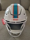 Dan Marino Miami Dolphins Speed Flex Signed. Beckett Authenticated.
