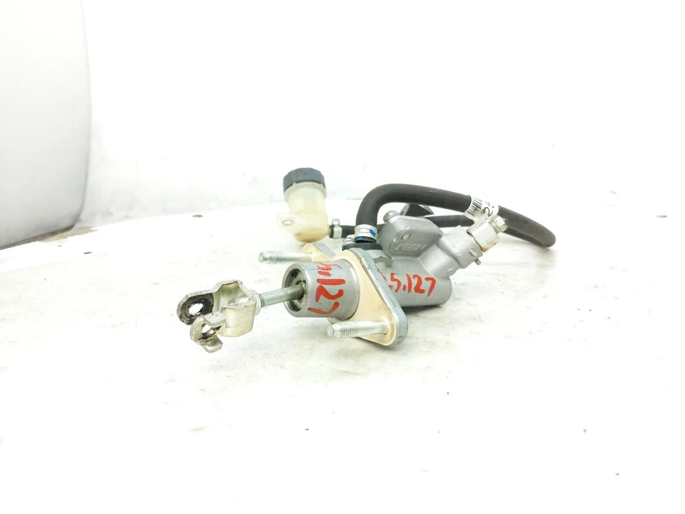 Cilindro maestro embrague Honda Civic 2010-2015 - 2,4 k M.T tracción delantera 46930-Swa-G01 Foto 3 de 4