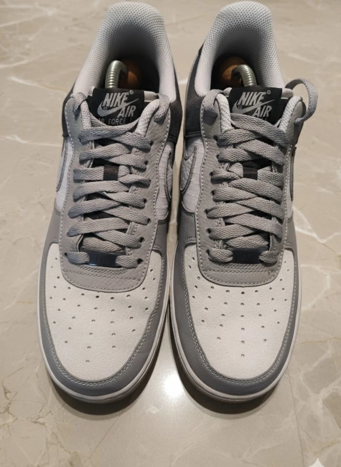 Nike Air Force 1 07 LV8 2, Foto 3 von 5