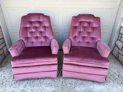 Vintage Pink Raspberry Velvet Armchairs Swivel Retro Tufted Chairs MCM Lounge