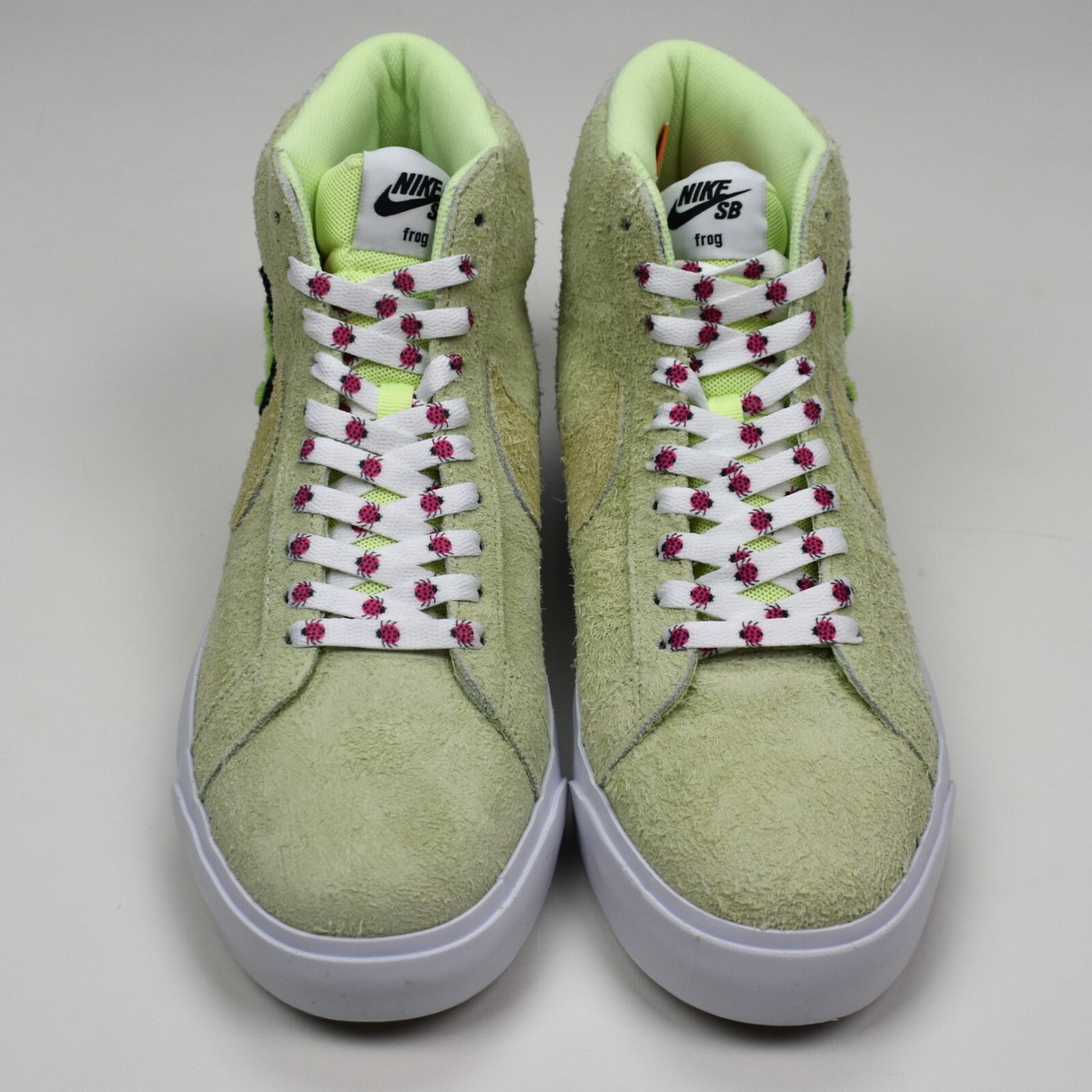 NWT Nike Frog Skateboards SB Zoom Blazer Mid QS Fuzzy Suede NWT Nike Frog Skateboards SB Zoom Blazer Mid QS Fuzzy Suede