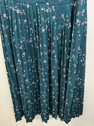 Art Class Girl's Medium 7/8 Dress Green w/Flowers Pleated Sleeveless Long Button - Picture 3 of 8