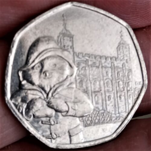 50p Münze Paddington Bär im Tower of London 2019 im Umlauf - Bild 1 von 2