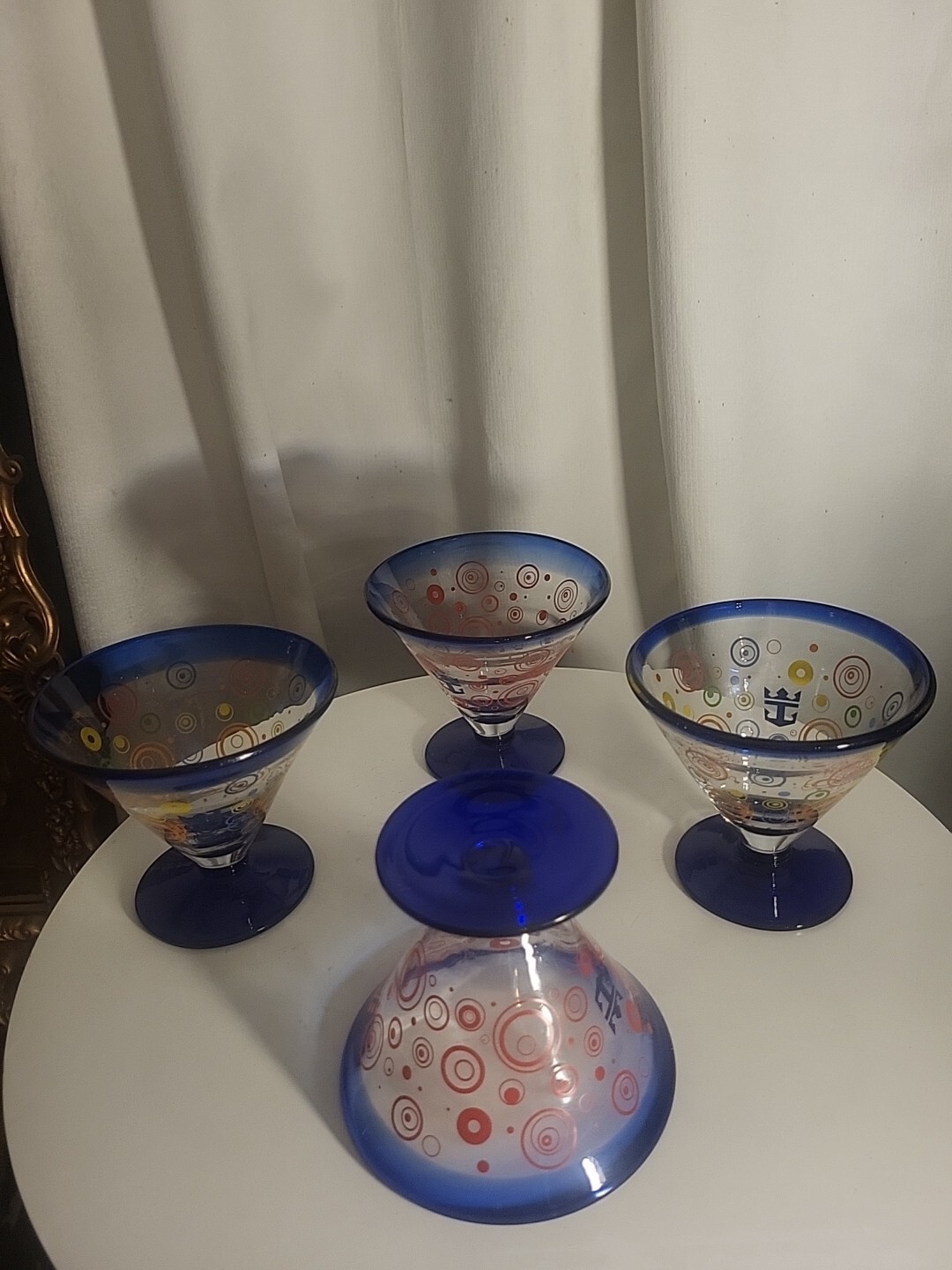 Picture 1 of 4