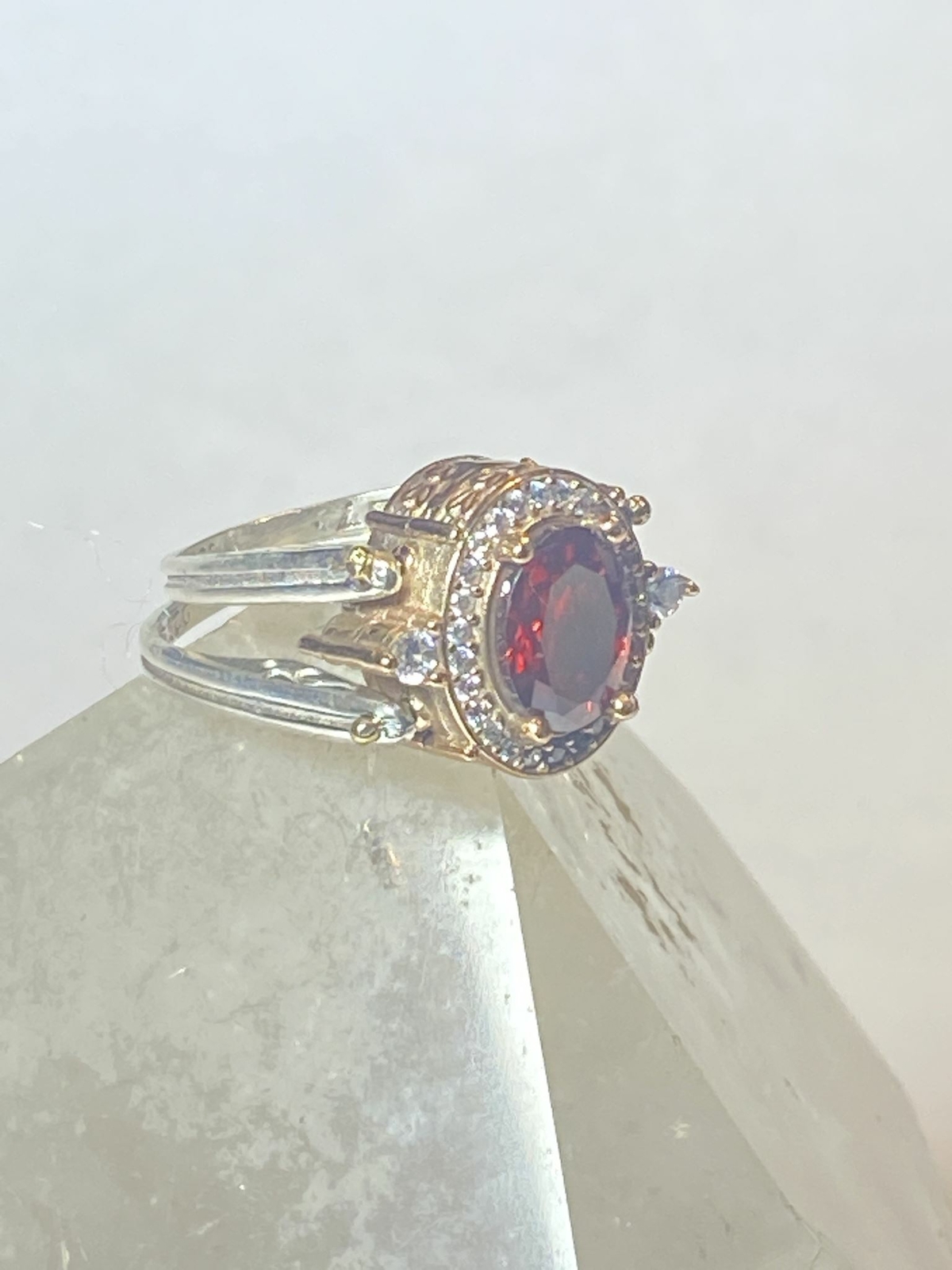 Reversible ring red stone black stone cocktail st… - image 12