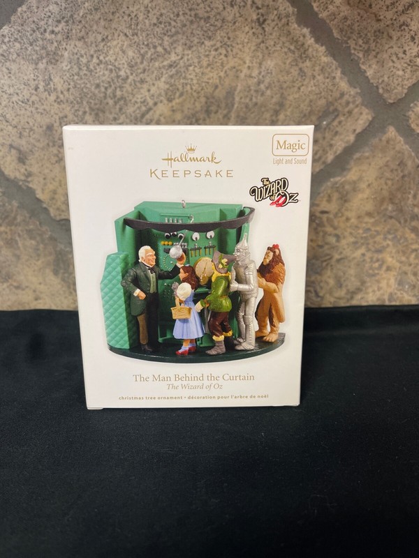 Hallmark 2012 - The Man Behind the Curtain - Wizard of Oz