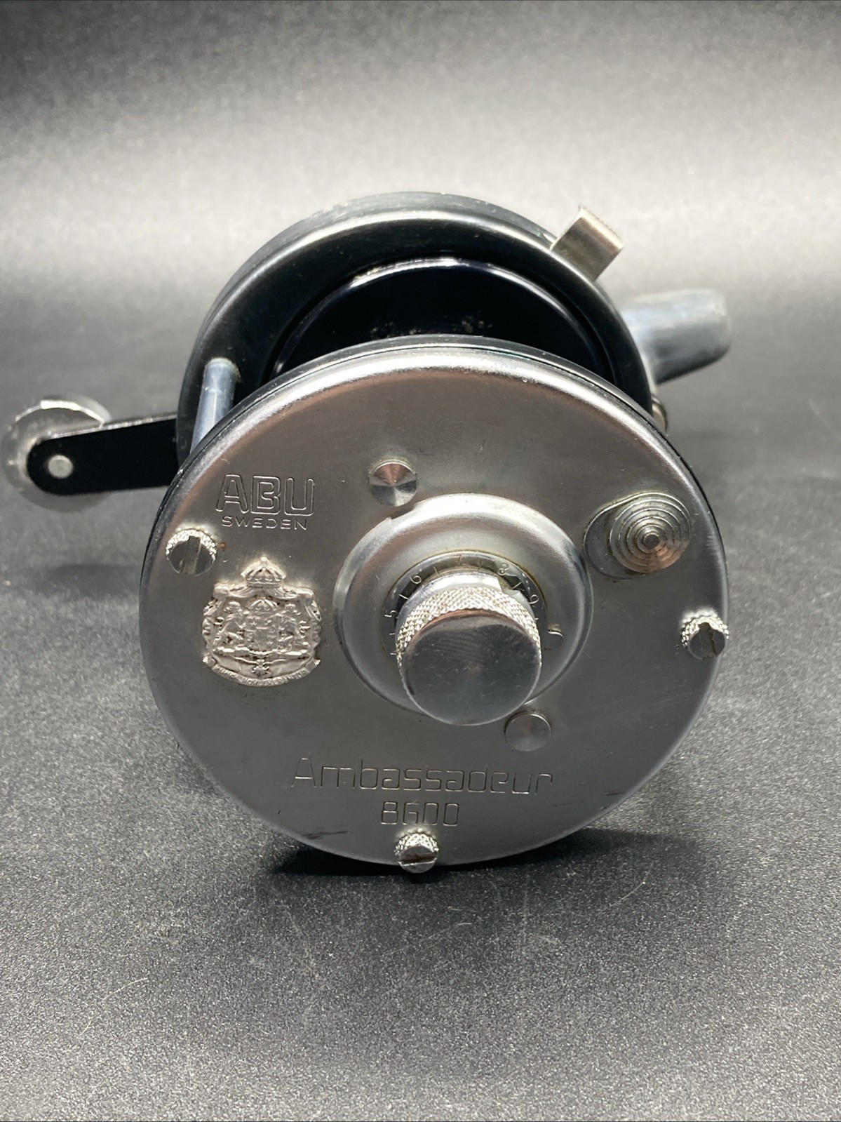Nice Vintage ABU Garcia Ambassadeur 8600 Striper Reel Foot #750300 Works Great