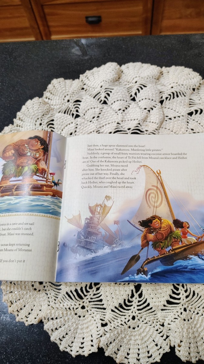 Read-Along Storybook & CD Moana by Disney Childrens Reading