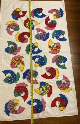 Vintage Dundee USA Colorful Tropical Fish Bath Towel Whimsical 