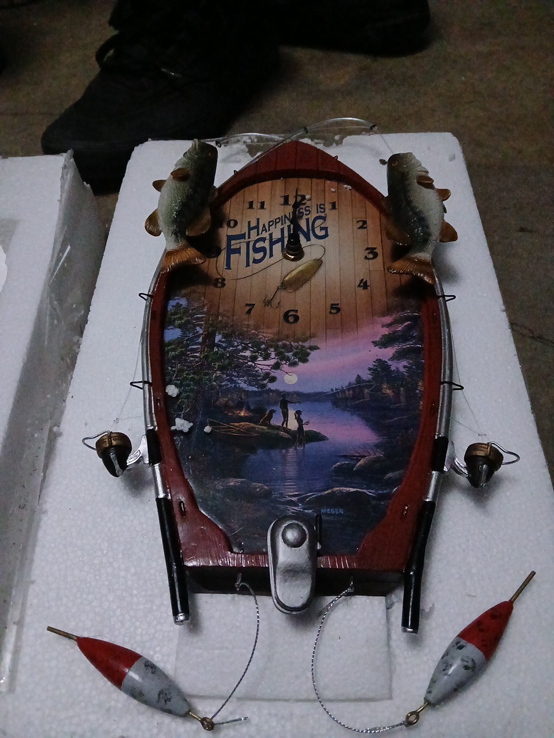 Lakeside Memories Fishing Art Wall Clock by James Meger Bradford Exchange NWOT