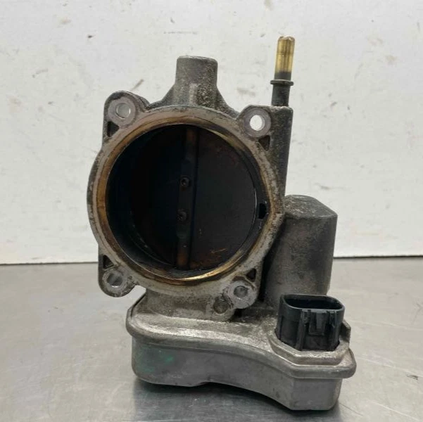 Pontiac Grand Prix 2004-2007 5,3 L Buick Rainier 4,2 L carrocería del acelerador válvula fabricante original Foto 2 de 4