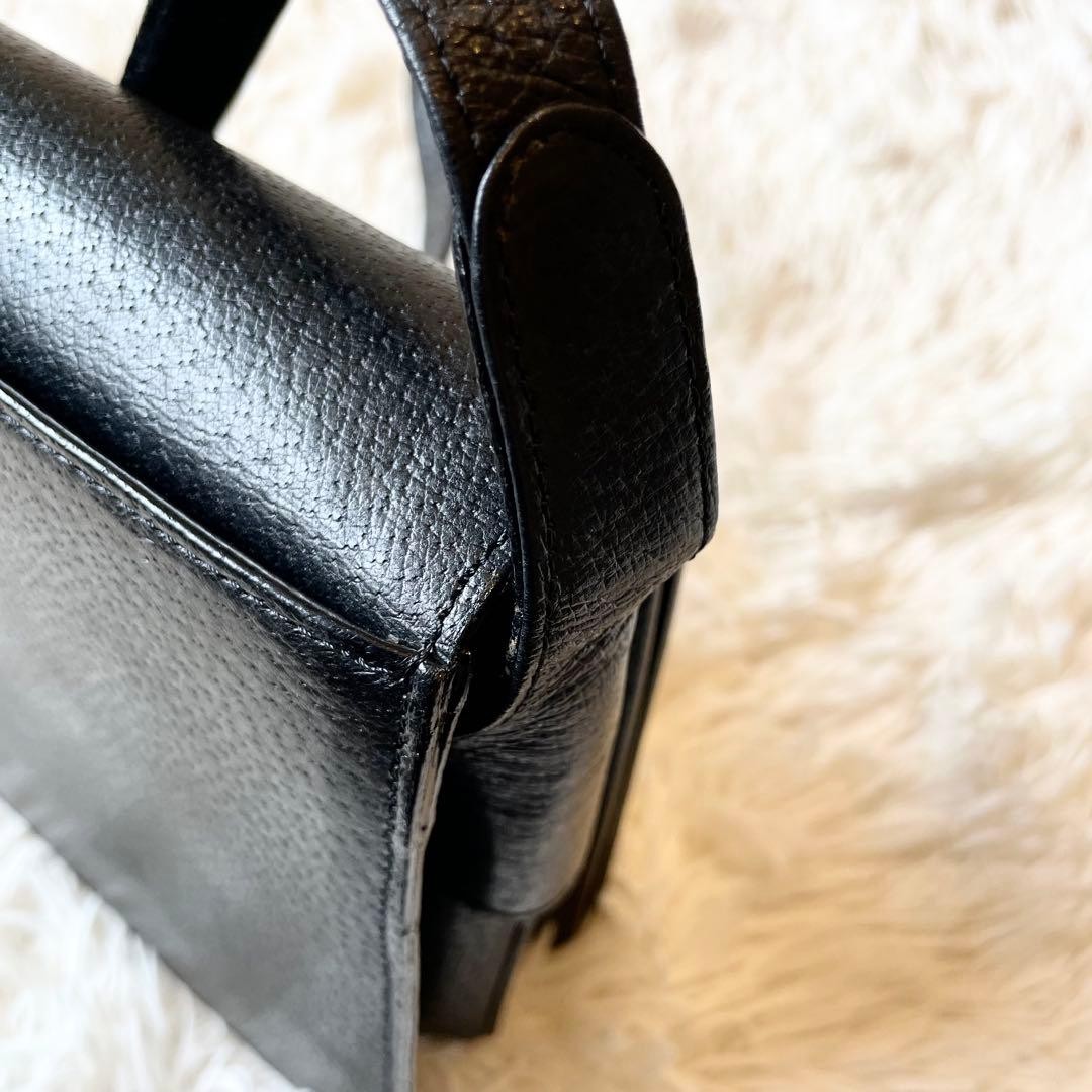 Valentino Garavani Black Leather Shoulder Bag Gold Hardware Women's Japan thumbnail 8