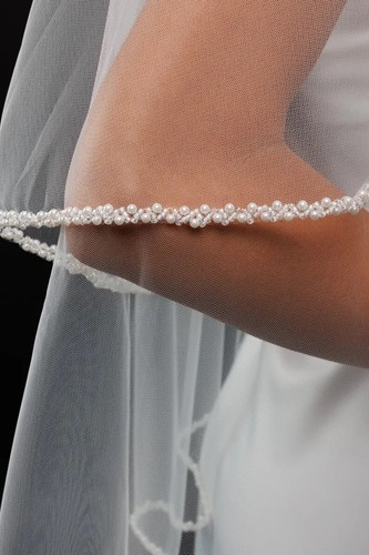 bridal veil 1 Tier Beaded edge Pearls Veil Elegant Fingertip Veil - Picture 2 of 4