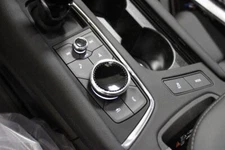 XT5       2024 Audio Equipment Radio 2873290