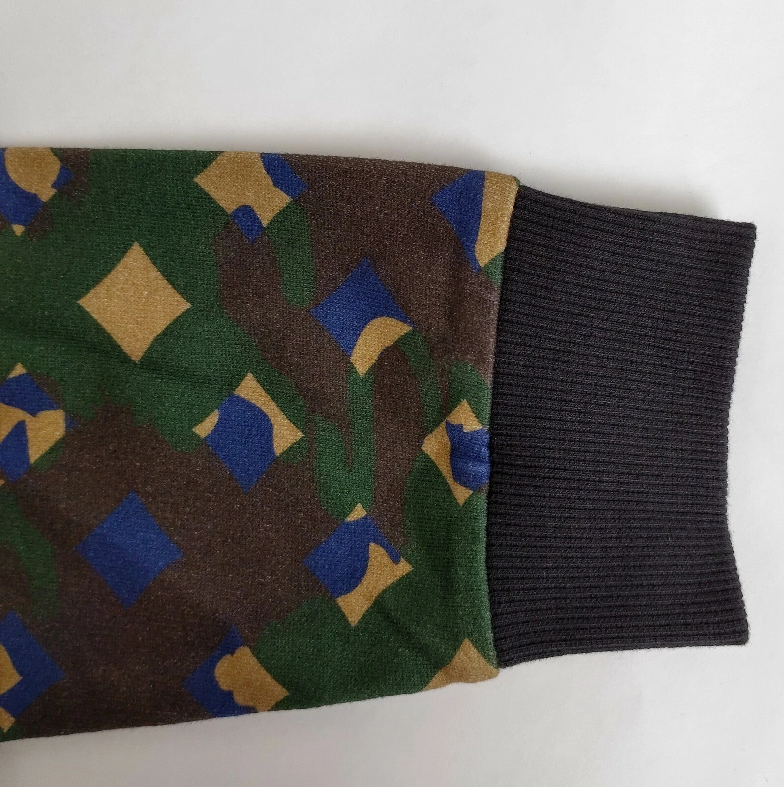 MONCLER Felpa con cappuccio in nylon rimovibile da uomo verde giungla $625 MCM MHA9AMM14G6