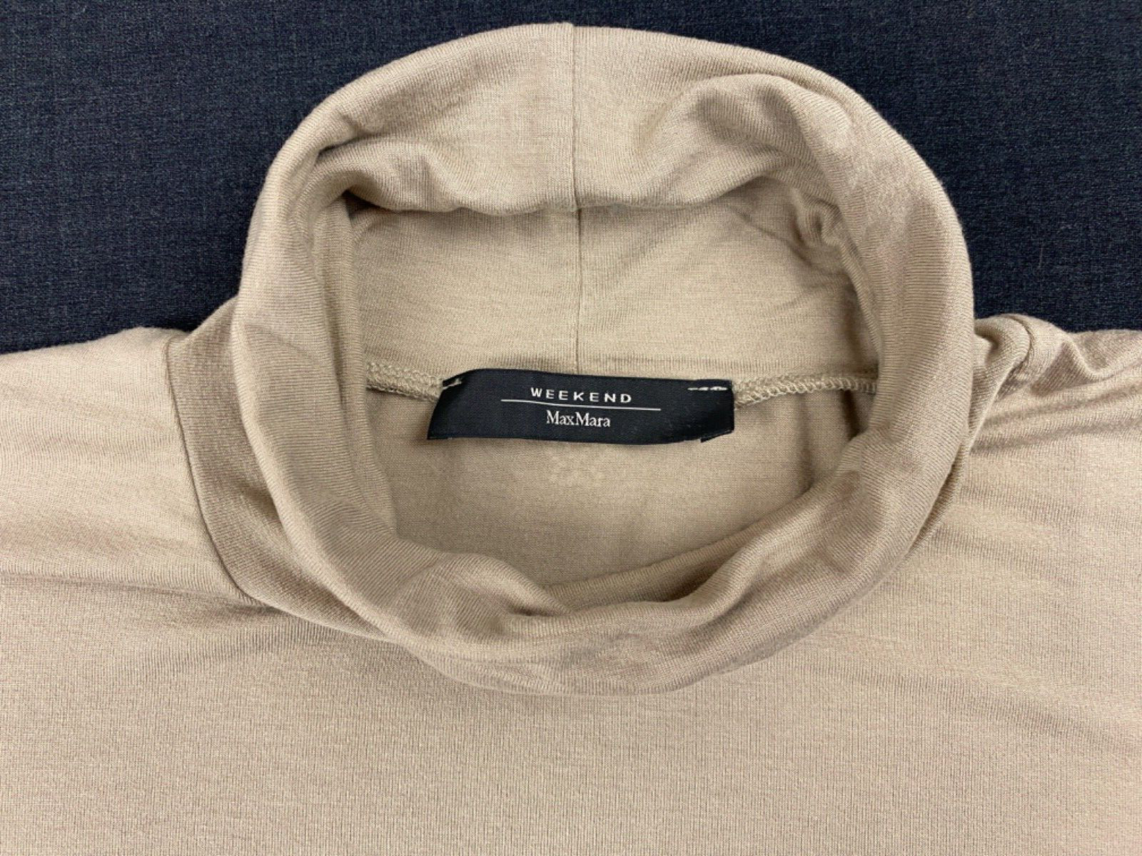 WEEKEND MAX MARA Long Sleeve Basic Top Blouse Bei… - image 8