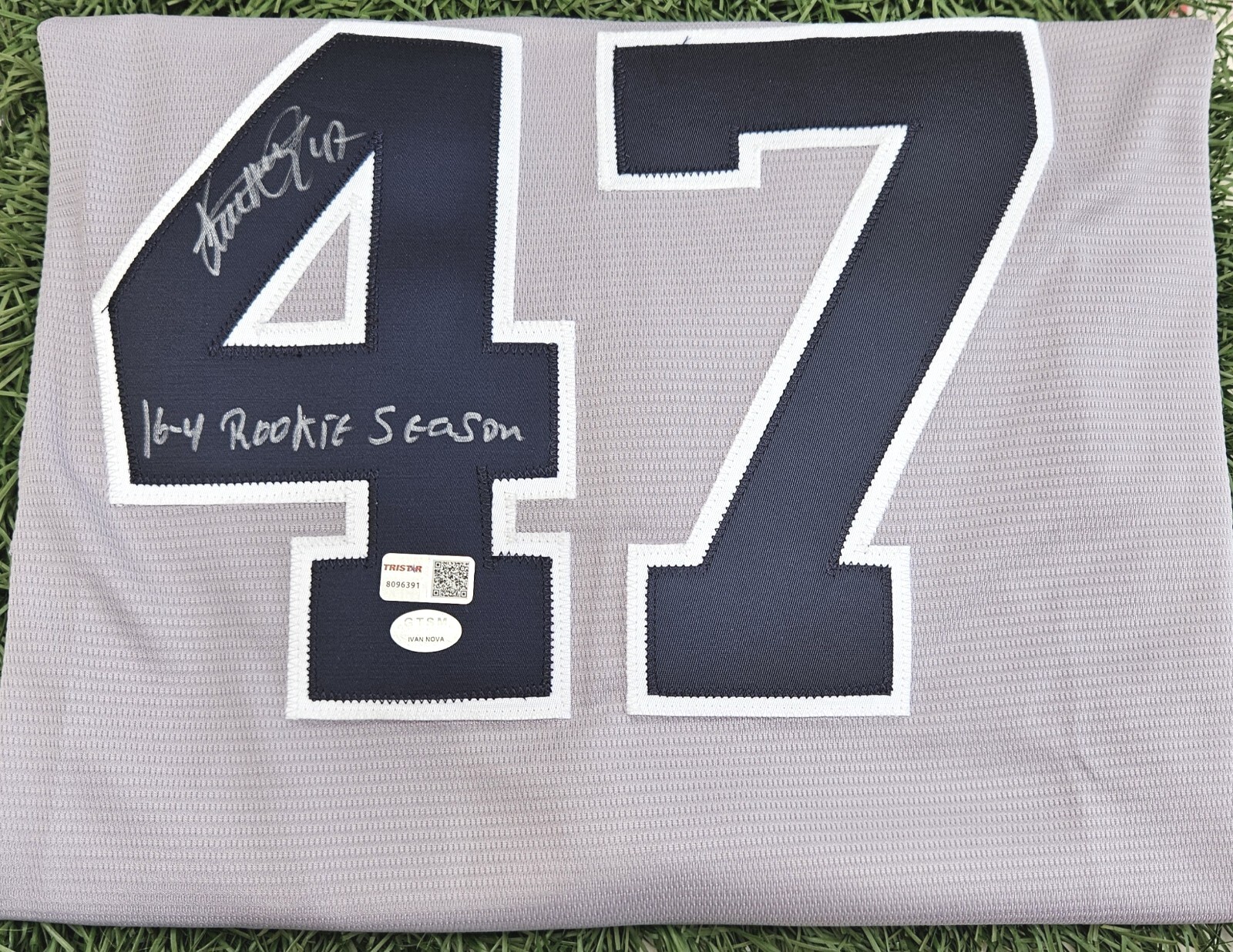 Picture 1 of 3