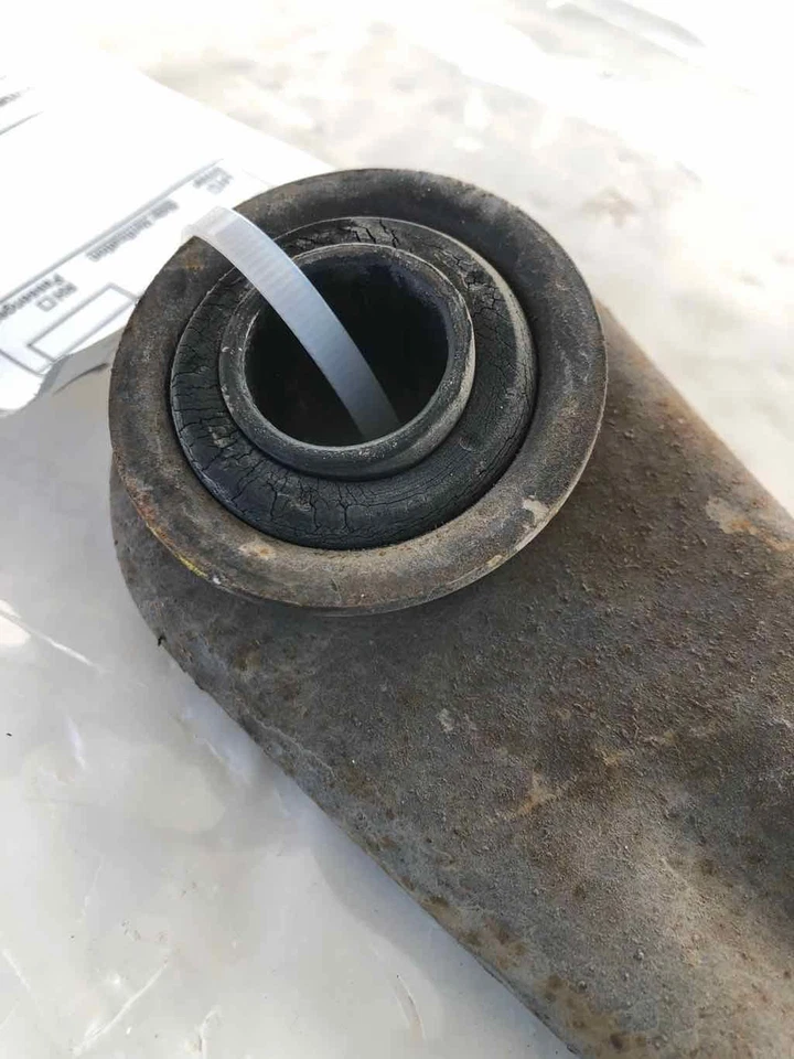 2000 - 2007 FORD TAURUS Braço Traseiro Inferior Transverês Traseiro Lado Esquerdo do Motorista LH - Imagem 3 de 4