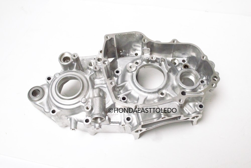 Honda Left Crankcase 2006-2009 TRX450R 2006-2014 TRX450ER 11200