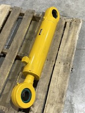 John Deere Hydraulic Cylinder Ah212646 For Dozer, Crawler, Ejector Scrapers New