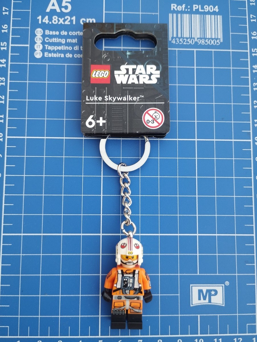 LEGO 854288 Star Wars Luke Skywalker Keyring X-Wing Pilot Keychain